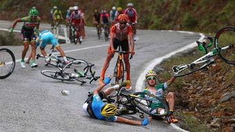 龙口偷骑自行车爆料新闻,街头监控揭露不文明行为引发热议